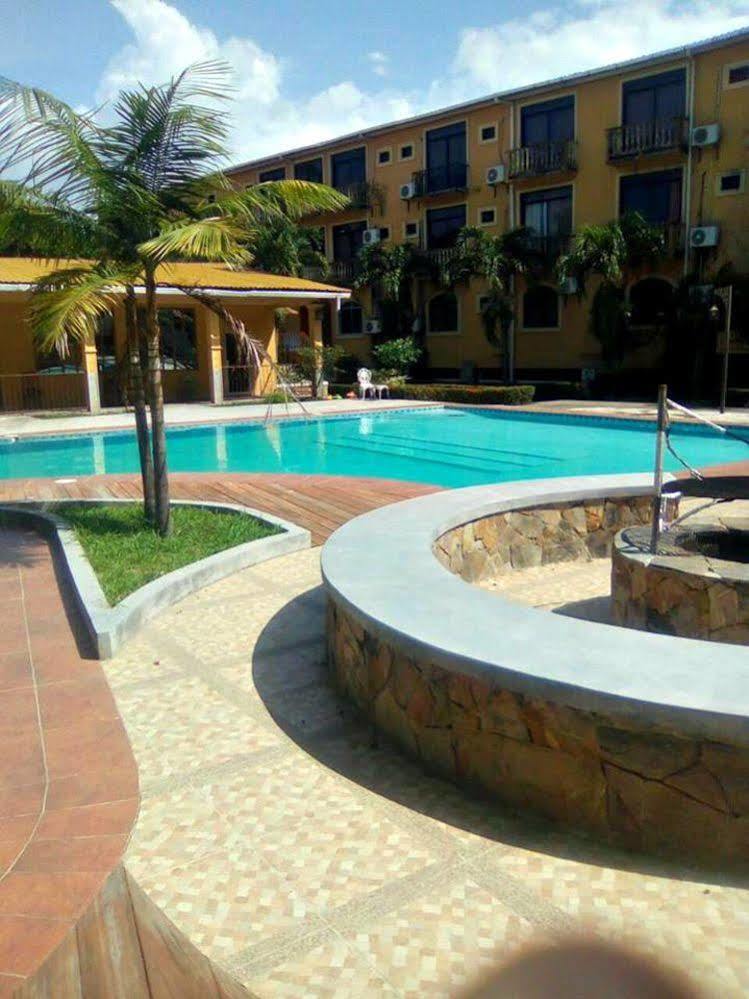 Hotel Molina La Ceiba Dış mekan fotoğraf